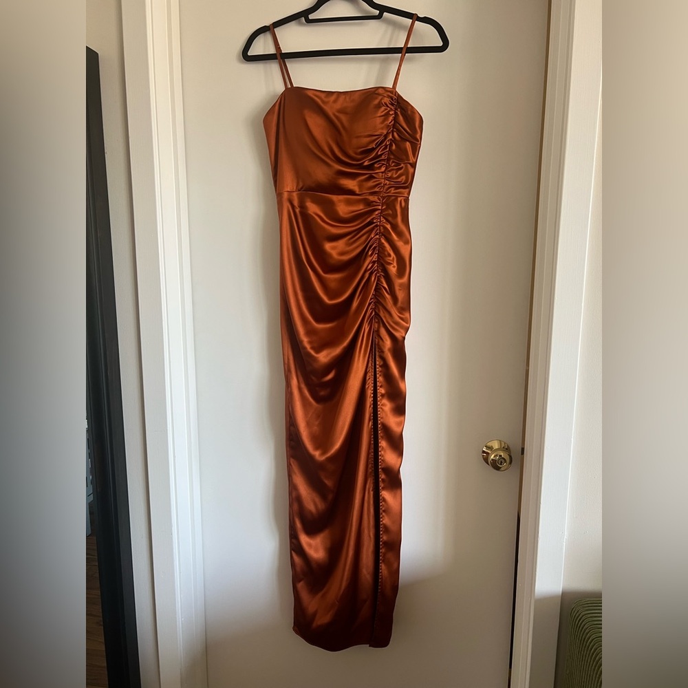 Lulu’s Satin Rust Orange Maxi Dress Size Small